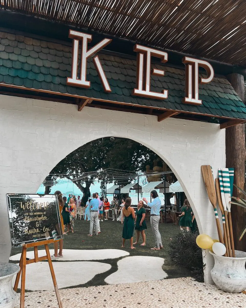 KEP Beautiful Entrance